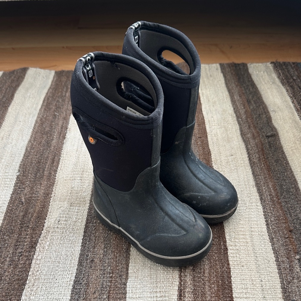 Kids Black Bogs Classic II Solid Size 11